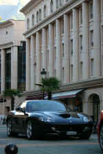 ferrari_067.jpg (147089 octets)